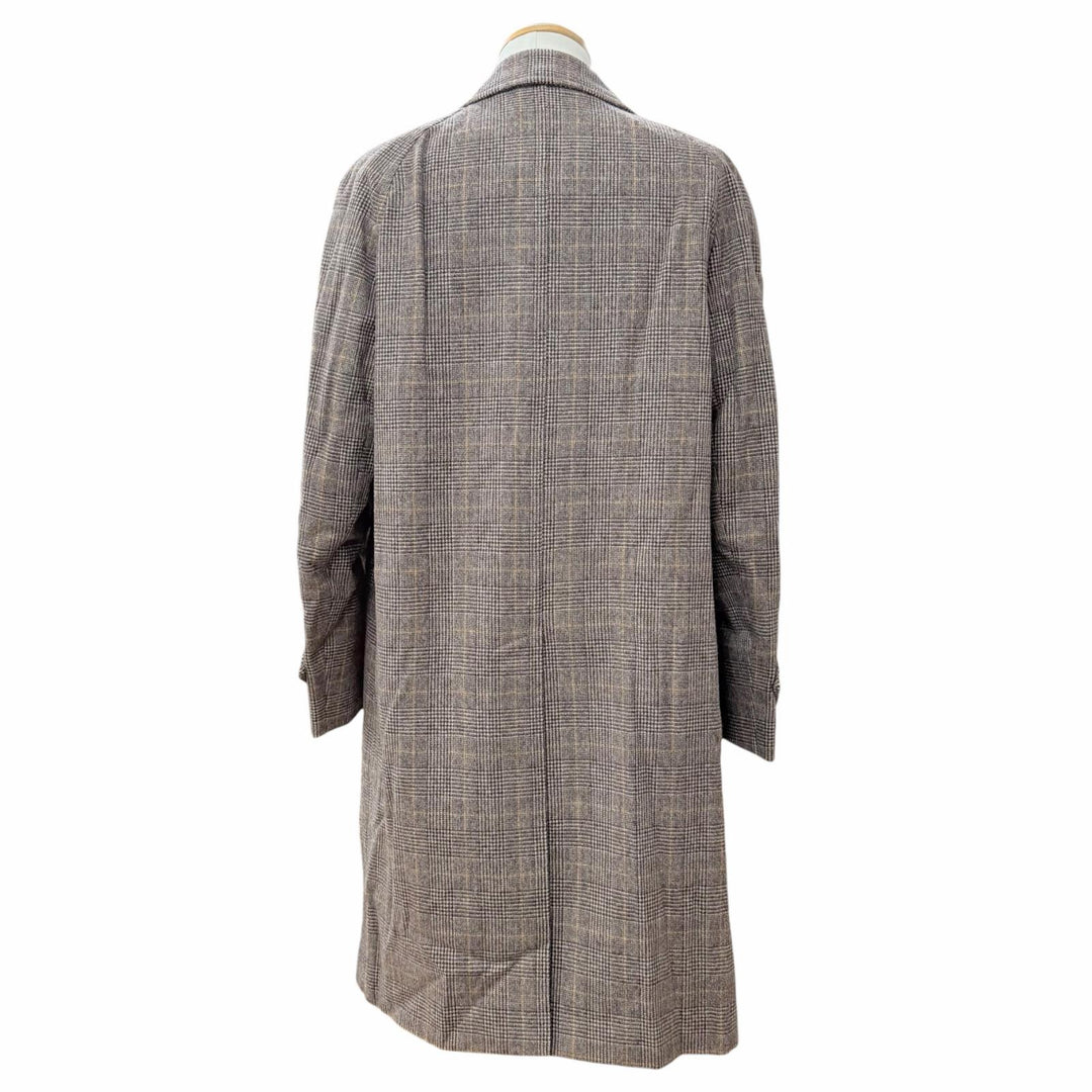 Great Burberrys coat Maruzen exclusive check pattern, concealed placket.