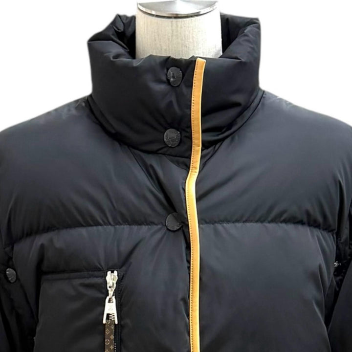 Excellent LOUIS VUITTON down coat Rubber logo patch monogram black Nylon 34
