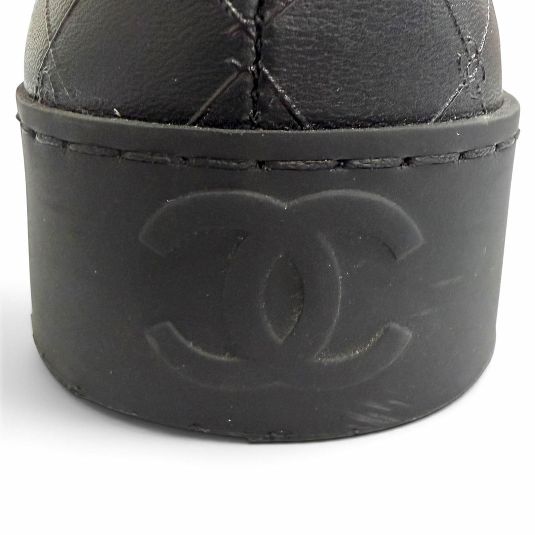Great CHANEL Lowcutsneakers COCO Mark logo print lace-up black leather 36 G46368