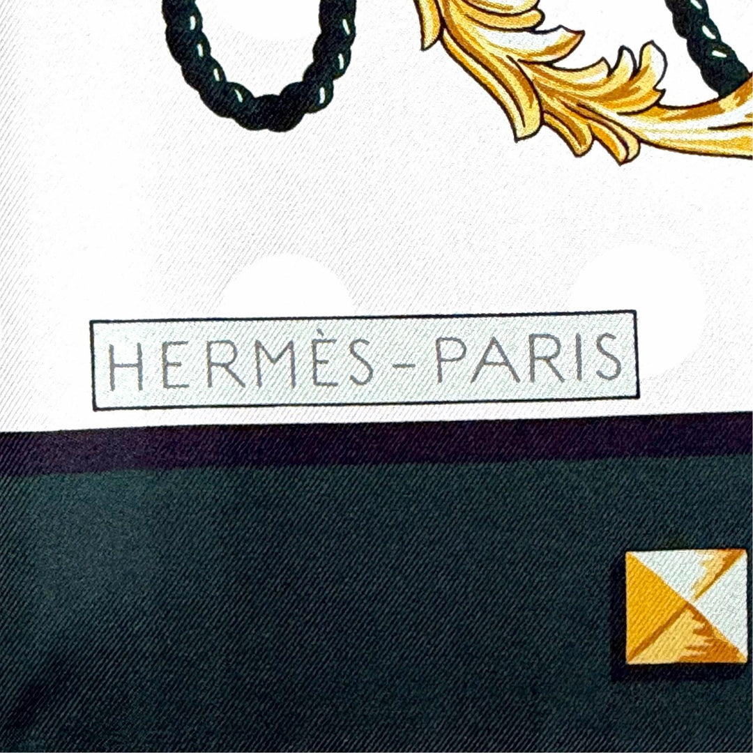 Pristine HERMES scarf LES CLES Kare 90 double face silk Women H901428S