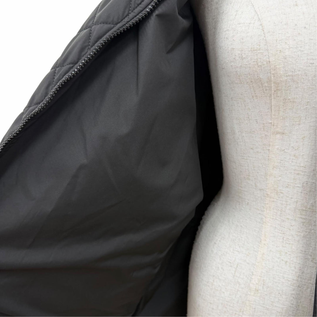 Discounted Pristine HERMES coat 2-Way Quilted Poncho Jacket black Women 36 H6E0172DM