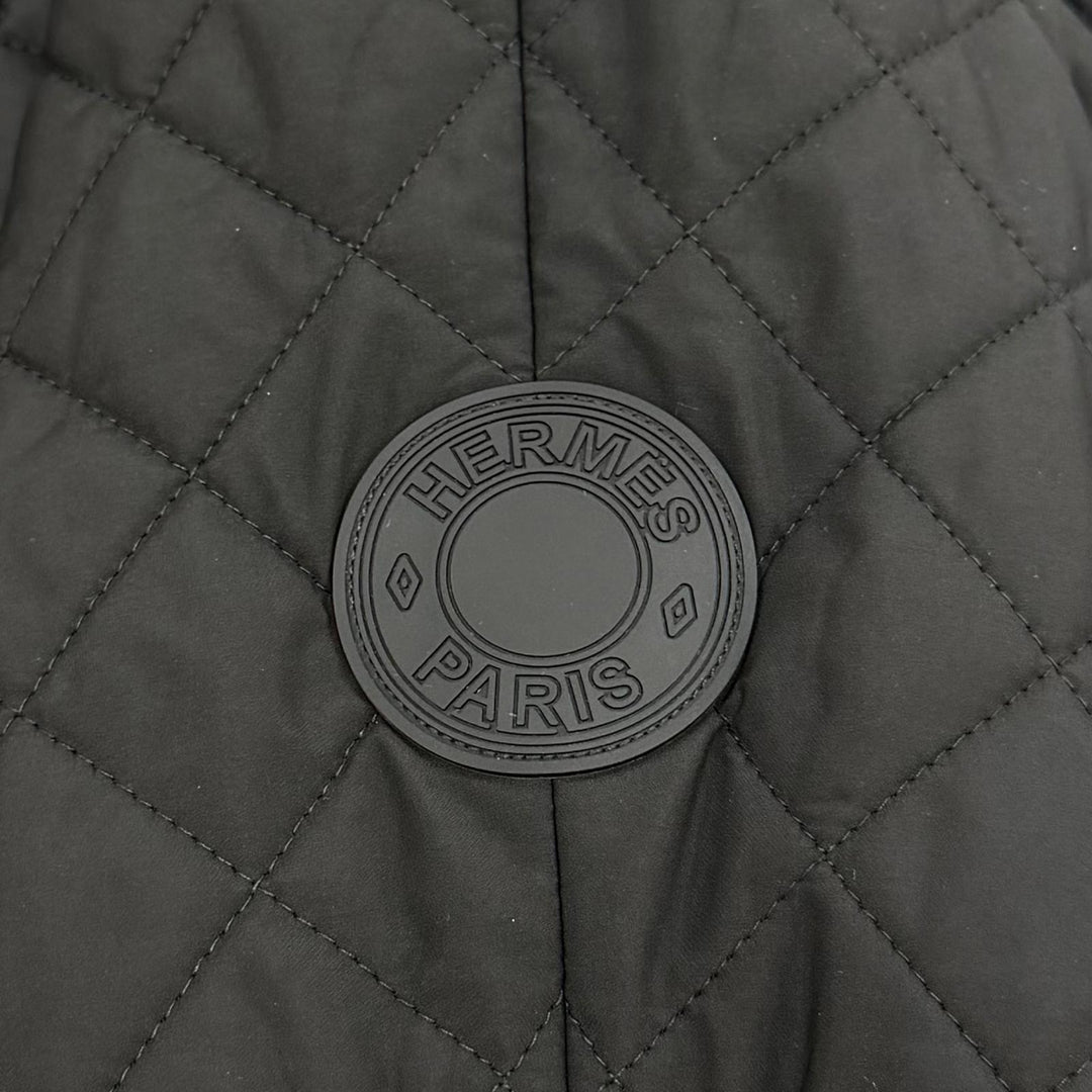 Discounted Pristine HERMES coat 2-Way Quilted Poncho Jacket black Women 36 H6E0172DM