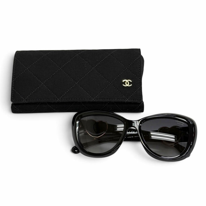 Excellent CHANEL COCO Mark Heart Motif Butterfly Sunglasses black 5517-A