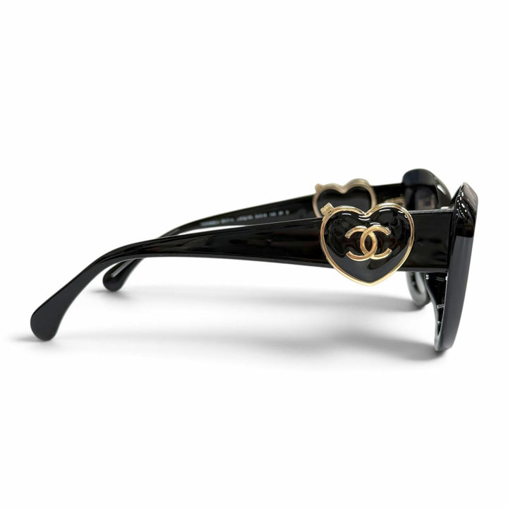 Excellent CHANEL COCO Mark Heart Motif Butterfly Sunglasses black 5517-A