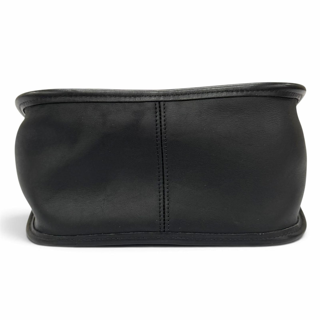 Excellent COACH Shoulder Bag Old Coach glove leather with charm black 9950