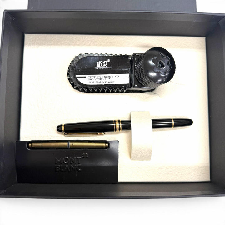 Excellent MONTBLANC fountain pen Meisterstück Classic black 14K mens