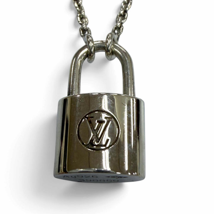 Great LOUIS VUITTON Necklace Silver Pendant Lockit Silver AG925 mens Q93559
