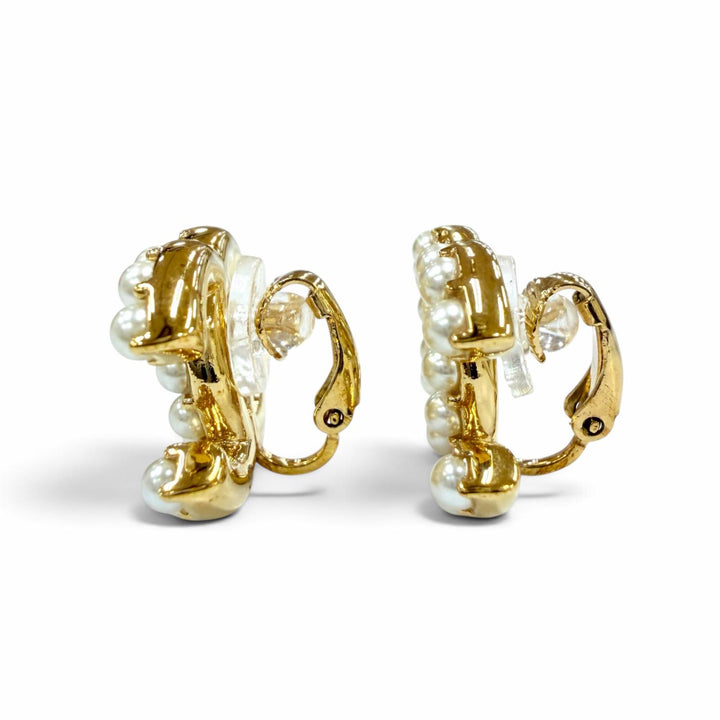 Excellent CHANEL Earring COCO Mark Eco Pearl Rhinestones gold Women B24A ABD722
