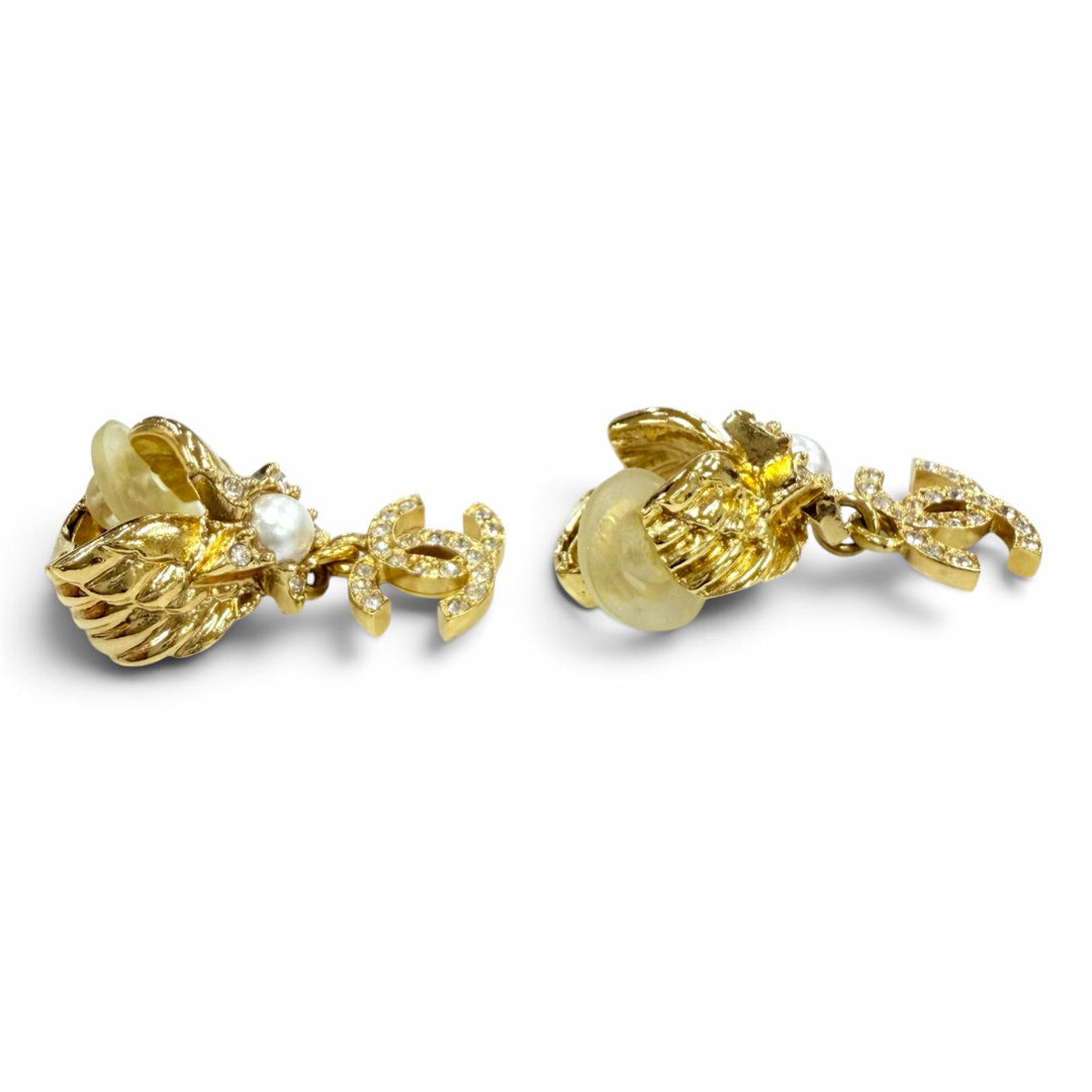 Great CHANEL Earring COCO Mark Star Eco Pearl Rhinestone gold Women C24C ABC658