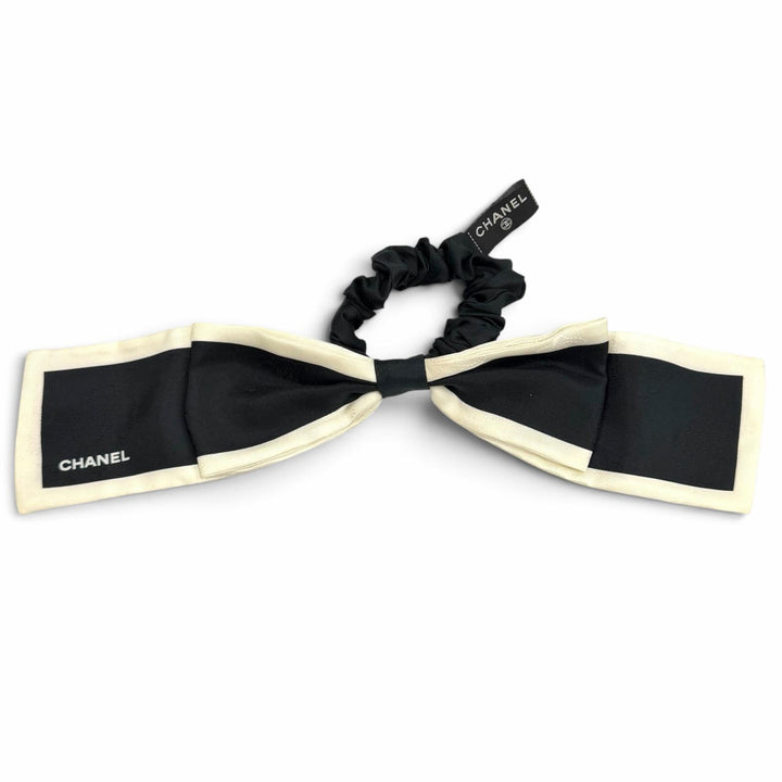 Great CHANEL Shush Logo-emblazoned camellia ribbon black silk Women AA7530