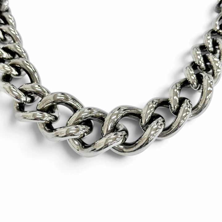 Great Alexander McQueen Necklace Short Chain Necklace With skull Silver mens