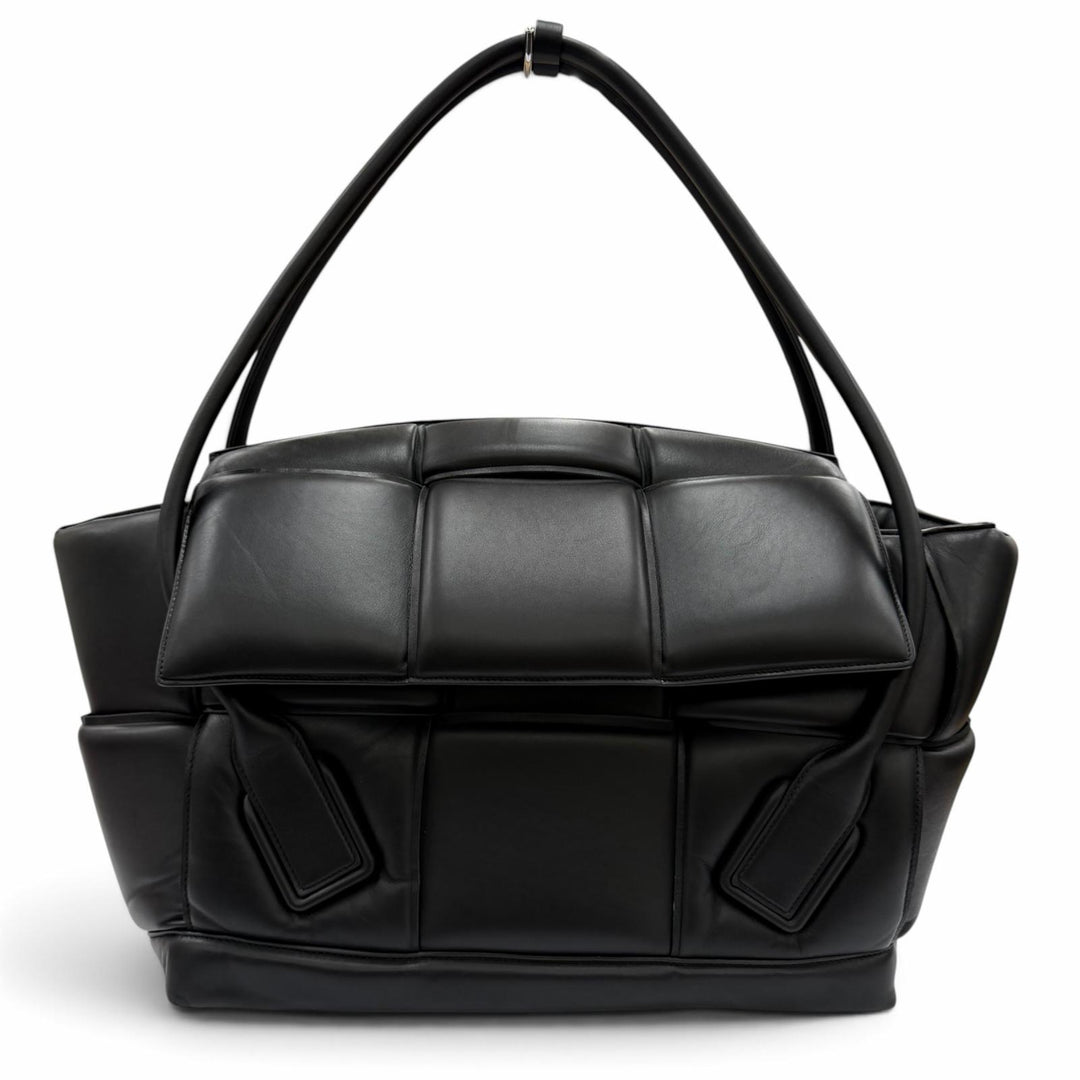 Great BOTTEGAVENETA Handbag Padded Large Arco Handbag black leather Women 573400