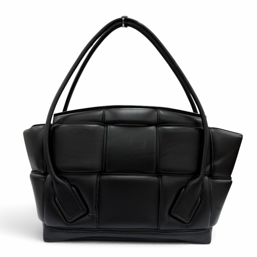 Great BOTTEGAVENETA Handbag Padded Large Arco Handbag black leather Women 573400