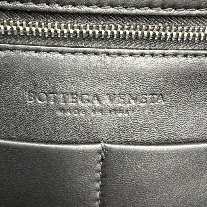 Great BOTTEGAVENETA Handbag Padded Large Arco Handbag black leather Women 573400
