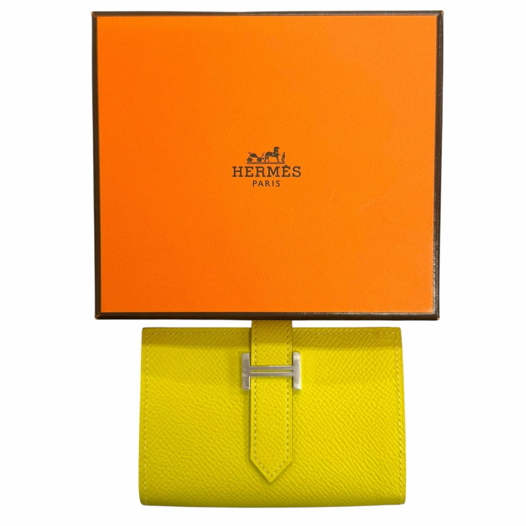 Pristine HERMES Bifold Wallet Bean mini With coin case Epsom Leather Women