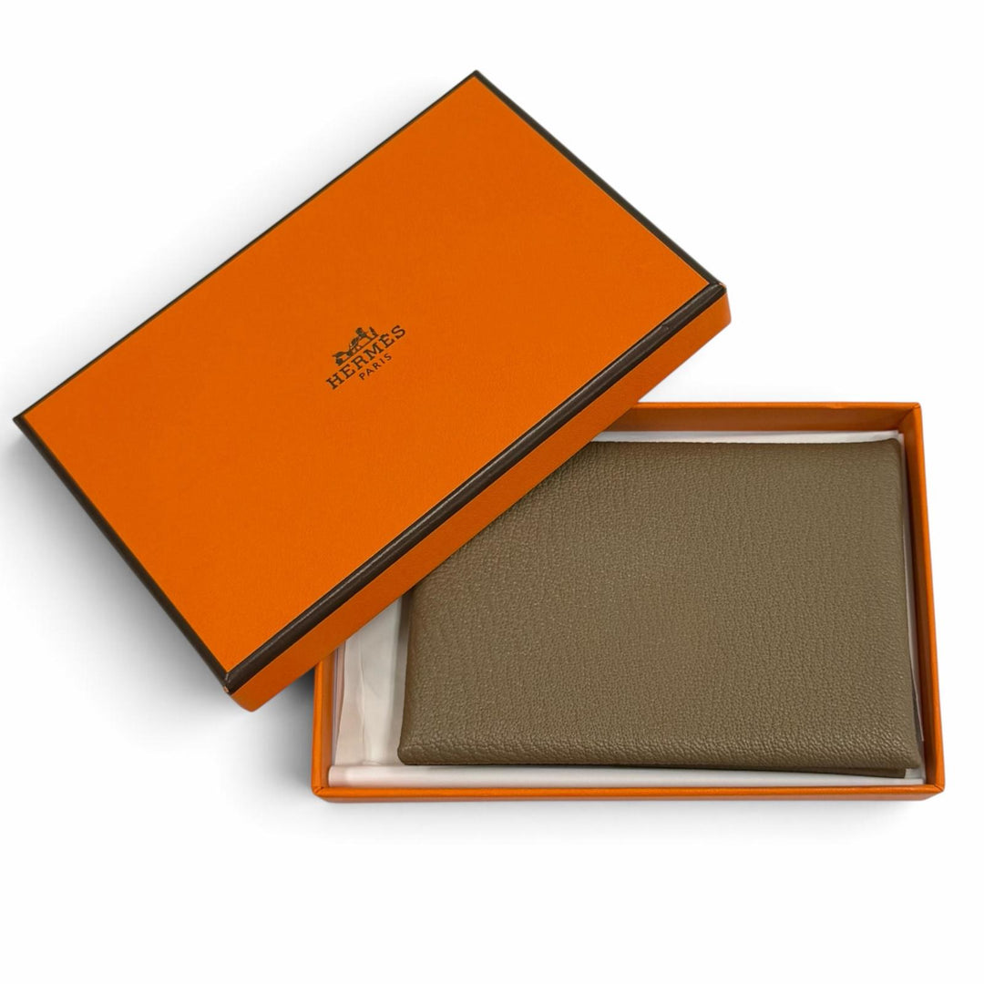 Excellent HERMES Bifold Wallet Calvi duo Serie Metal Shave Women