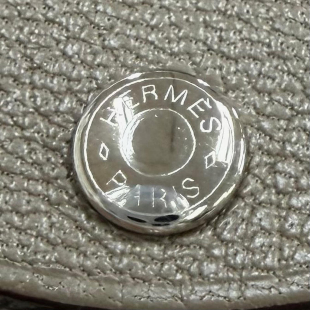 Excellent HERMES Bifold Wallet Calvi duo Serie Metal Shave Women