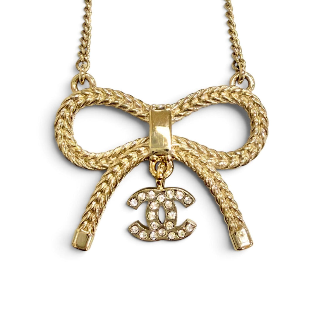 Excellent CHANEL Necklace COCO Mark Rhinestone Ribbon gold Women B24K ABE650