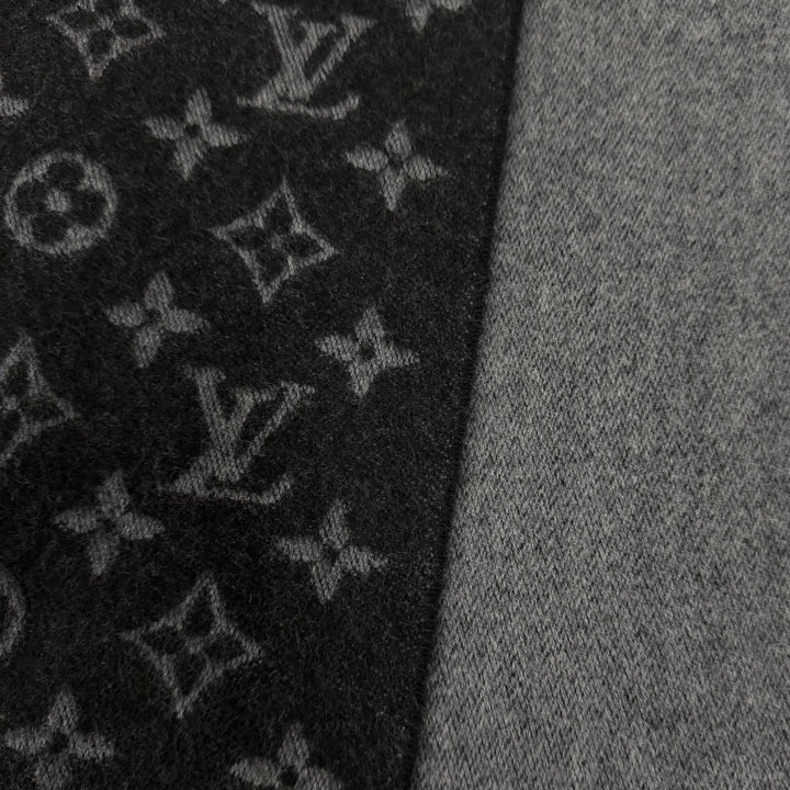 Great LOUIS VUITTON Scarf monogram gradient Noir cashmere mens M71607