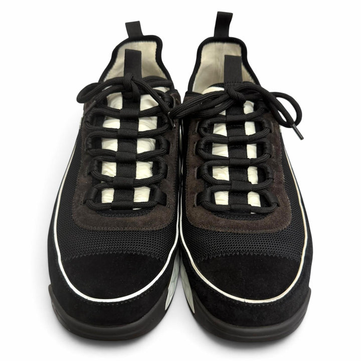Great CHANEL Low cut sneakers G39072 COCO MarkMetal Matelassé black