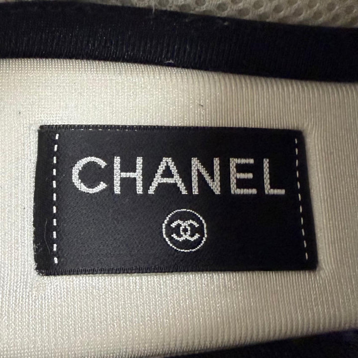 Great CHANEL Low cut sneakers G39072 COCO MarkMetal Matelassé black