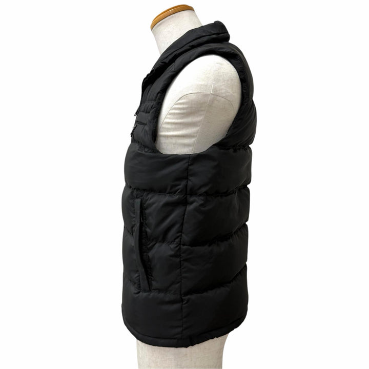 Excellent PRADA Down vest triangle logo triangle plate black