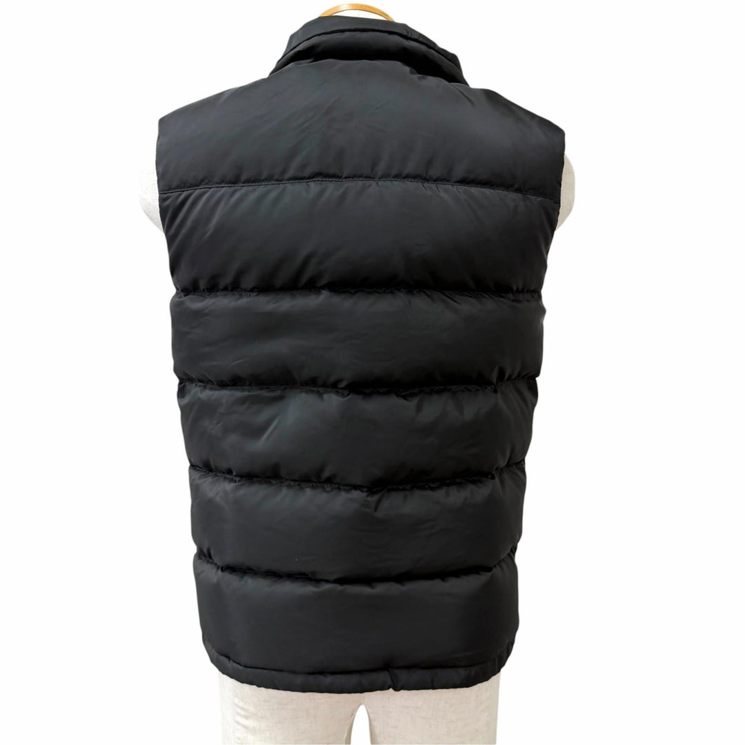 Excellent PRADA Down vest triangle logo triangle plate black