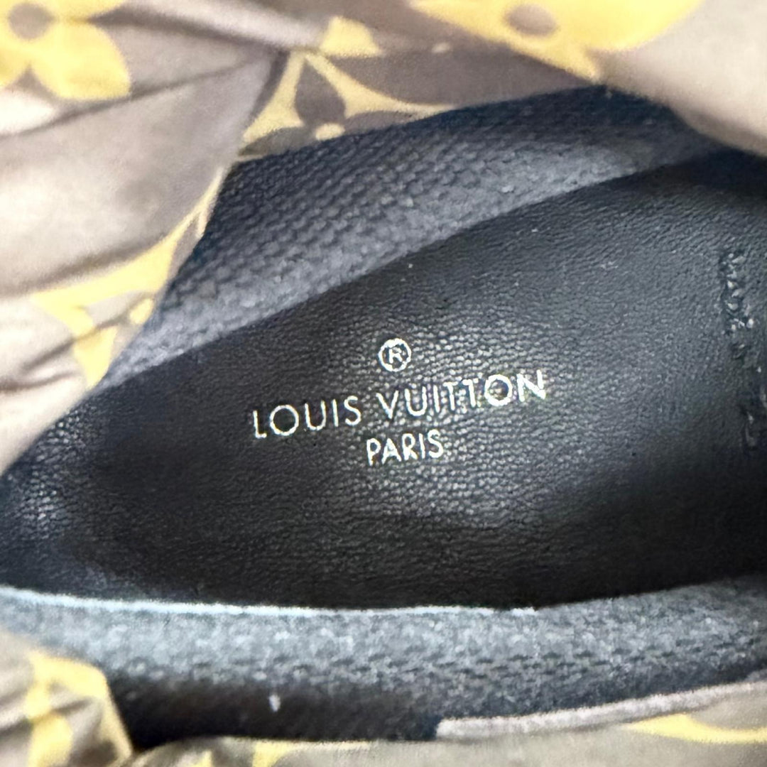 Excellent LOUIS VUITTON Ankle boots Monogram Snow Boots black 35 1A8T3F