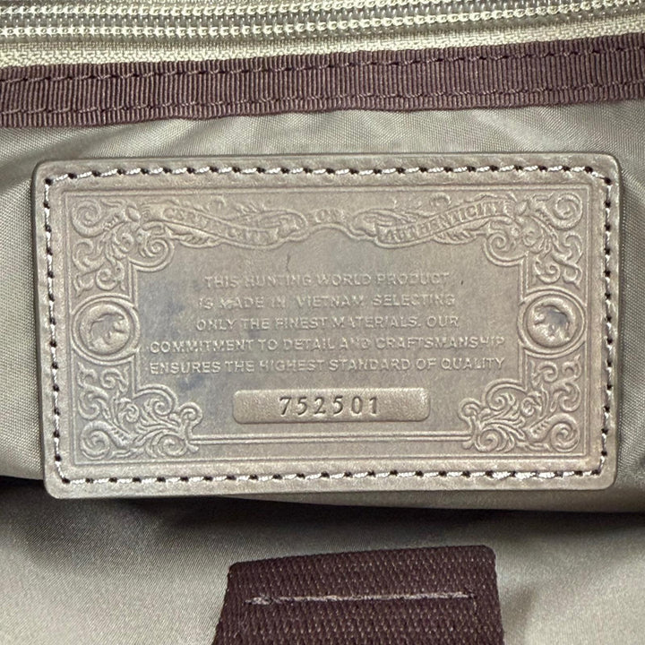 Excellent HUNTING WORLD Shoulder Bag Carryall S Gurege Battling cross 4623BDT