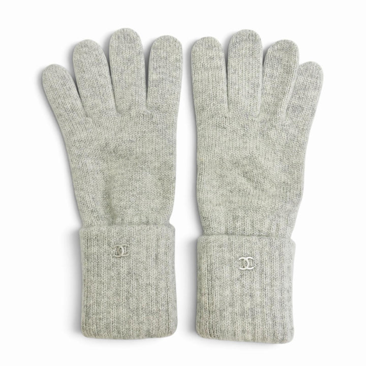 Excellent CHANEL gloves COCO Mark Knit Gloves gray cashmere Women