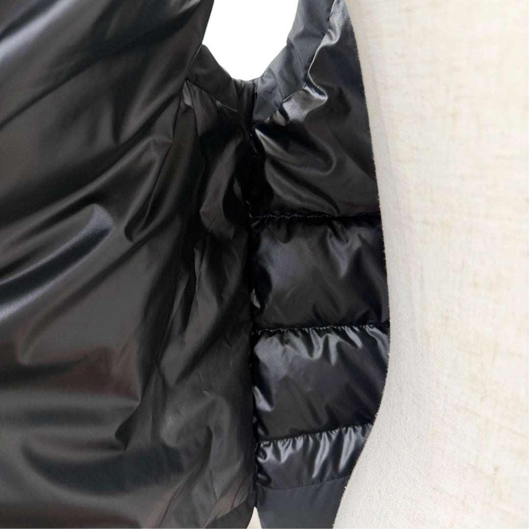 Excellent MONCLER Down vest CARDAMINE GILET hood logo black
