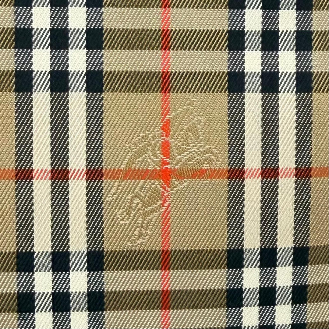 Excellent BURBERRY Tote Bag Logo embossed, Nova Check pattern, leather accents