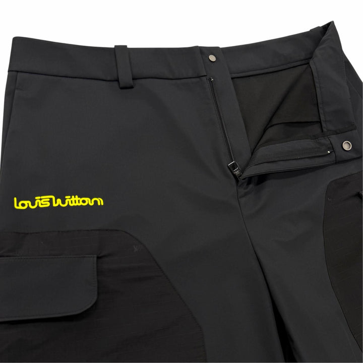 Excellent LOUIS VUITTON Pants Logo print 2WAY black Nylon mens IT 52