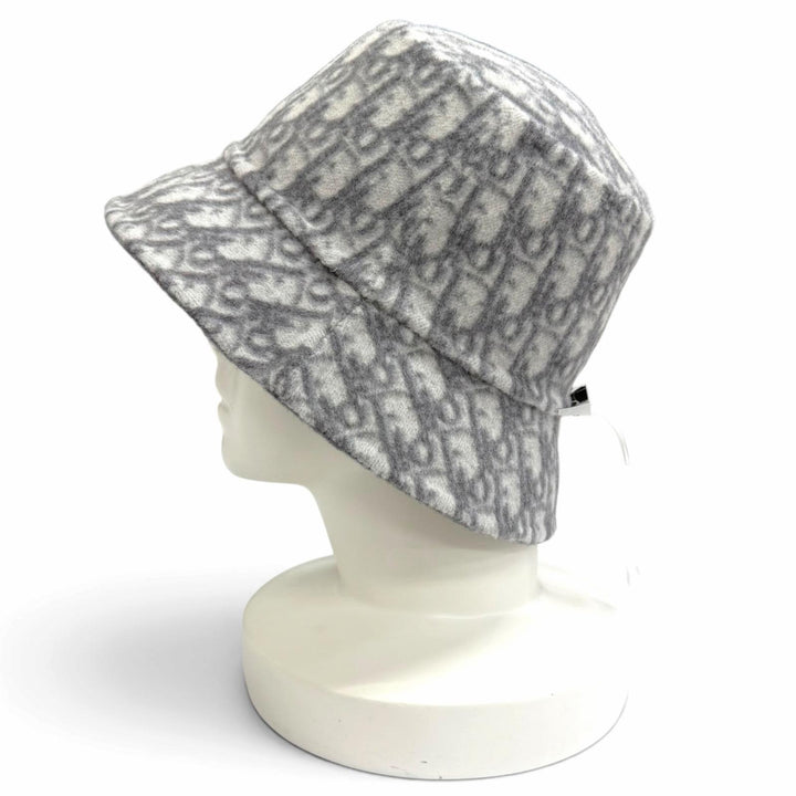 Excellent Christian Dior hat Oblique Reversible Bucket Hat gray wool Women IT 58