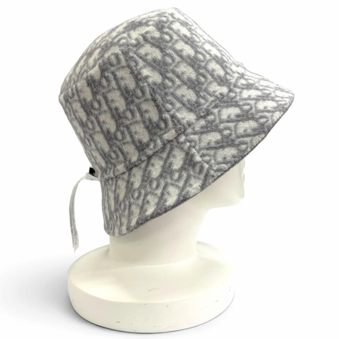 Excellent Christian Dior hat Oblique Reversible Bucket Hat gray wool Women IT 58
