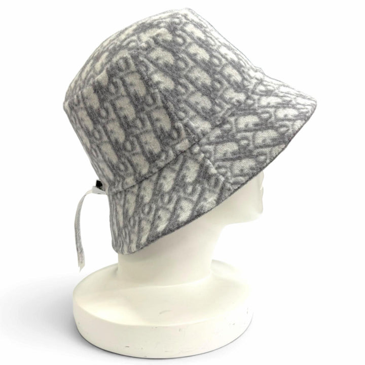 Excellent Christian Dior hat Oblique Reversible Bucket Hat gray wool Women IT 58