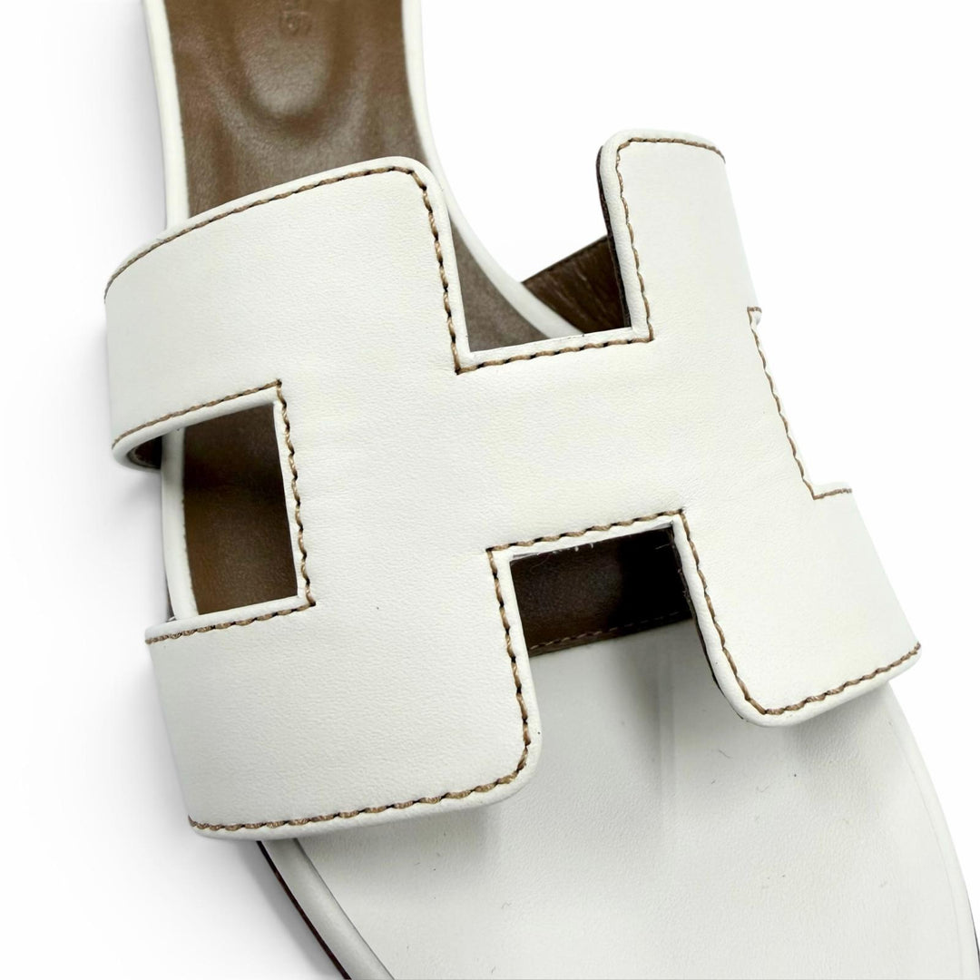 Pristine HERMES Sandals Oasis Mule white leather Women 37 1071002Z