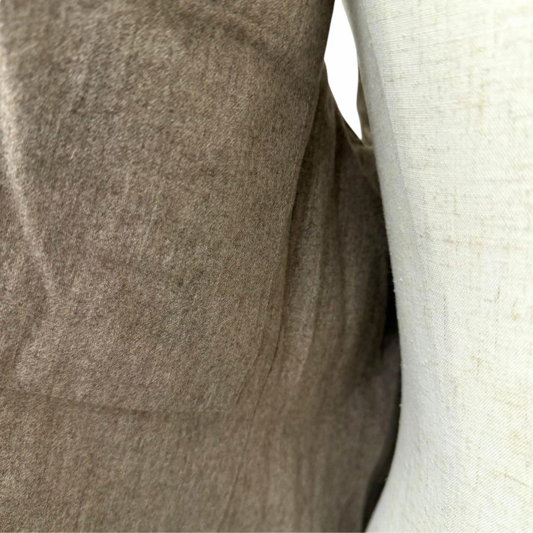 Great Brunello Cucinelli Down vest white wool mens 48