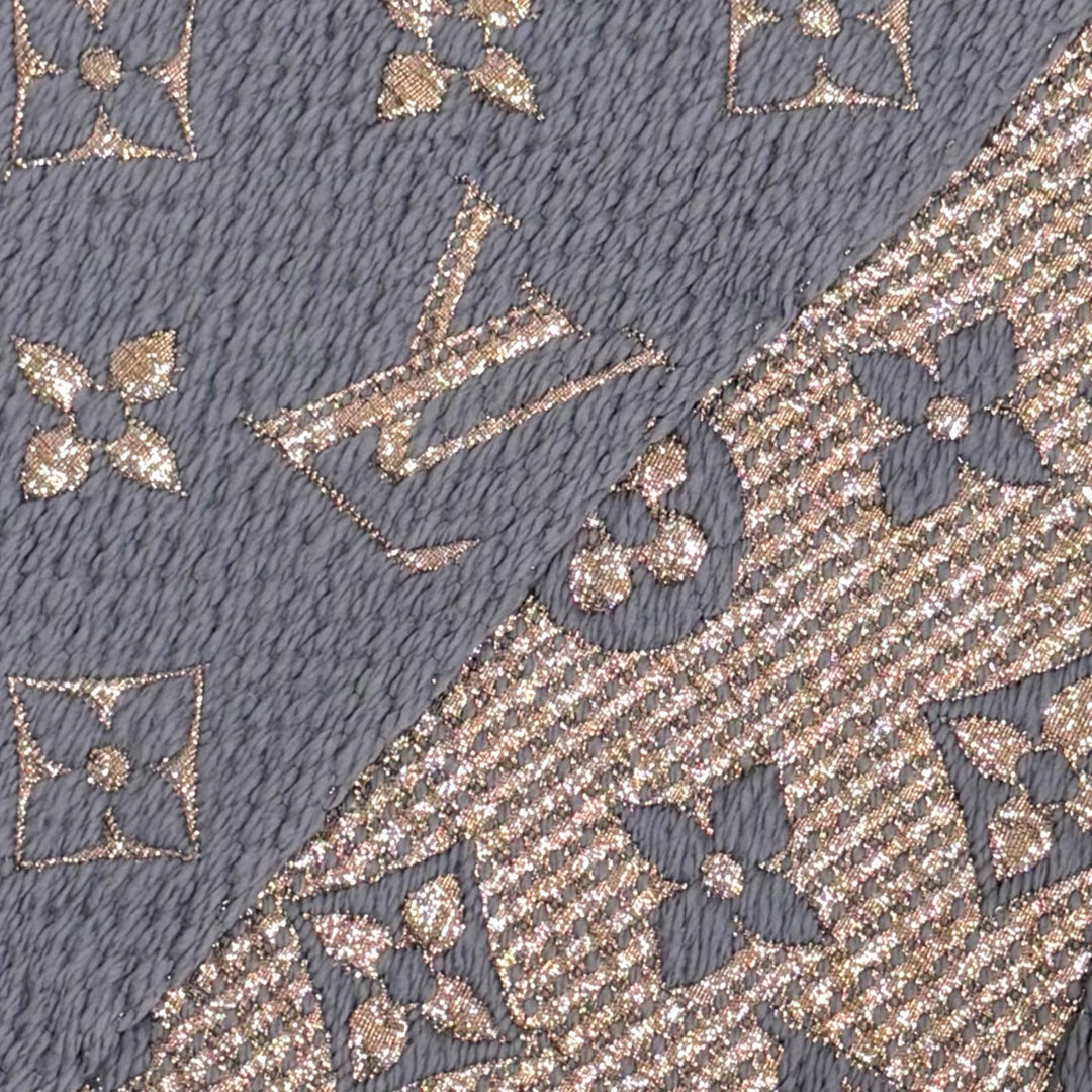 Great LOUIS VUITTON Scarf Escalp Logo Mania Shine Monogram fringe wool M70467