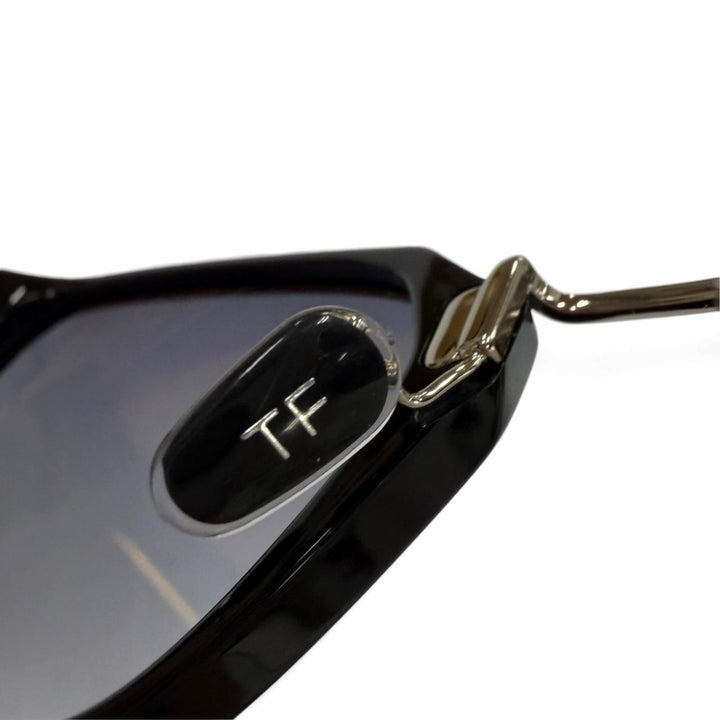 Pristine TOM FORD sunglasses Gradient lens square-shaped eyewear black TF1042-D