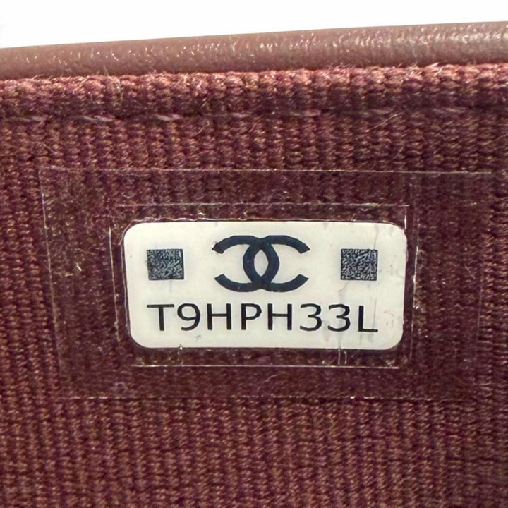 Excellent CHANEL COCO Mark Matelassé Timeless Classic Line Flap Compact Wallet