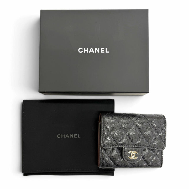 Excellent CHANEL COCO Mark Matelassé Timeless Classic Line Flap Compact Wallet