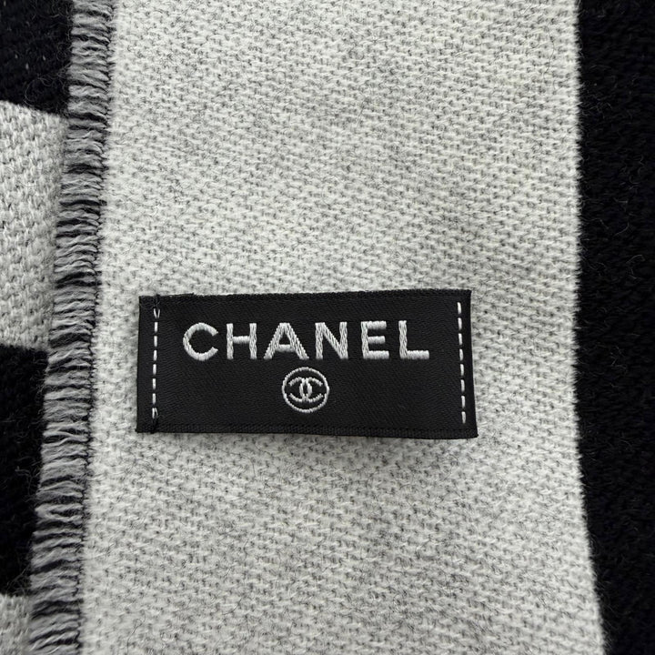 Excellent CHANEL Scarf COCO Mark Stripe Fringe black wool Women