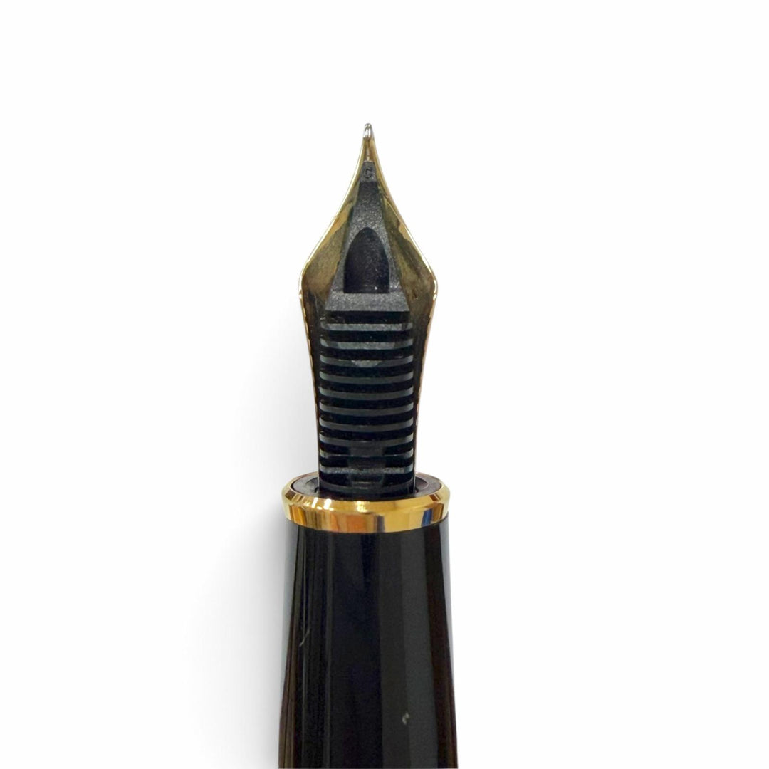Excellent MONTBLANC fountain pen Meisterstück Classic Pix white star black 14K
