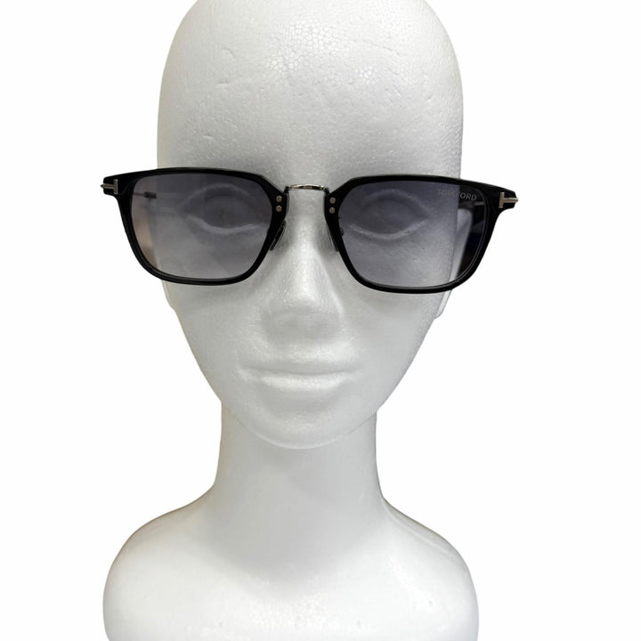 Pristine TOM FORD sunglasses Wellington Frame black mens TF1042-D
