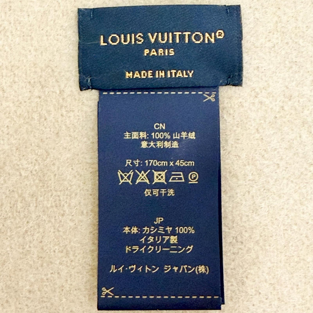 Excellent LOUIS VUITTON muffler reykjavik Monogram Giant Pattern M78123