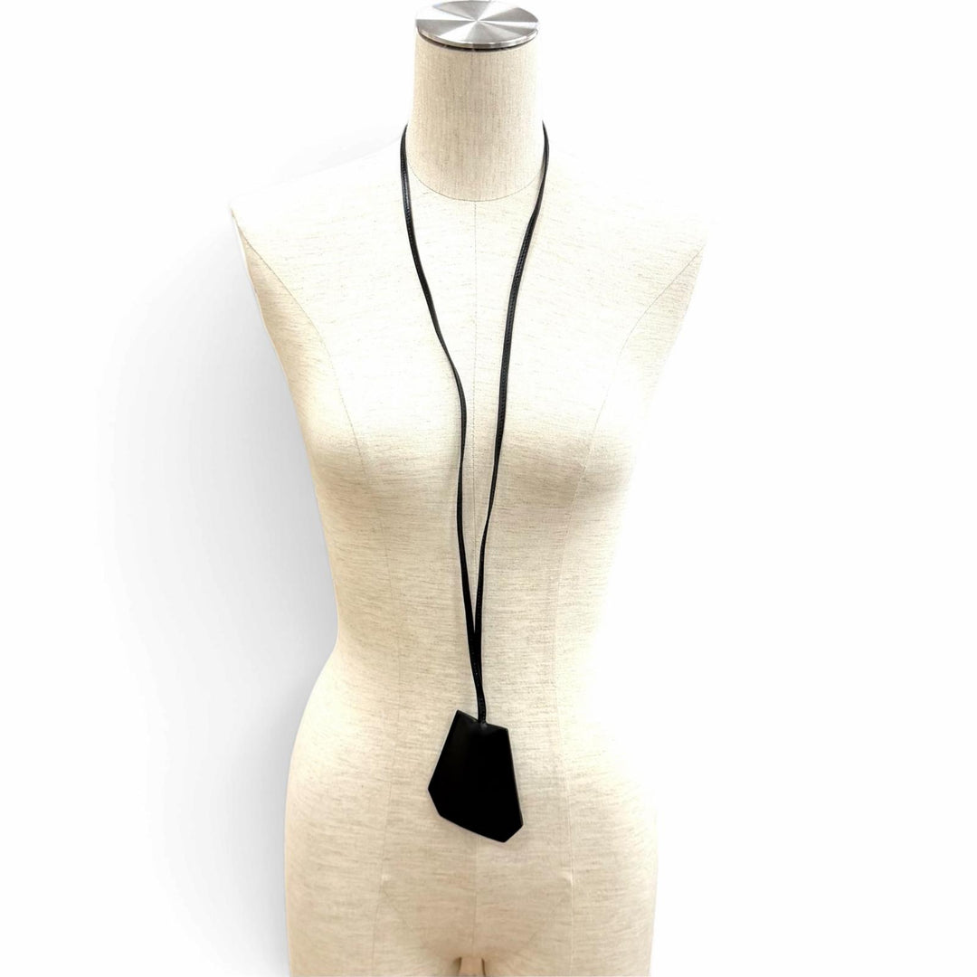 Great HERMES Necklace Margiela era Clochette charm black leather Women