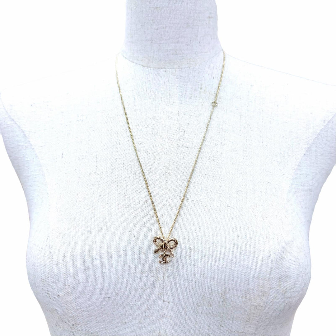 Excellent CHANEL Necklace COCO Mark Ribbon 2-Way Accessory gold Women B25K