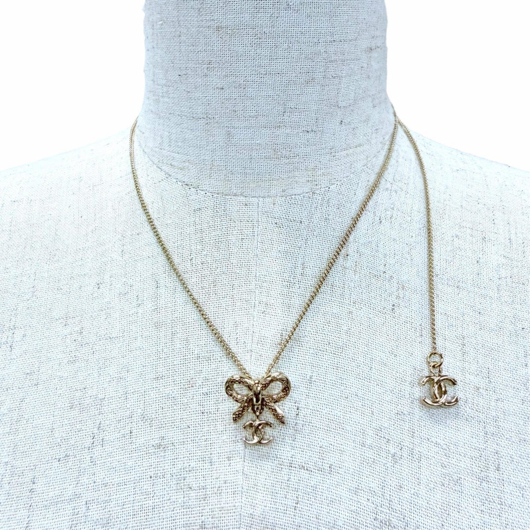 Excellent CHANEL Necklace COCO Mark Ribbon 2-Way Accessory gold Women B25K