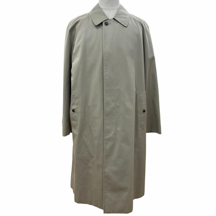 Great Burberrys coat Nova check liner, concealed placket Light khaki cotton mens